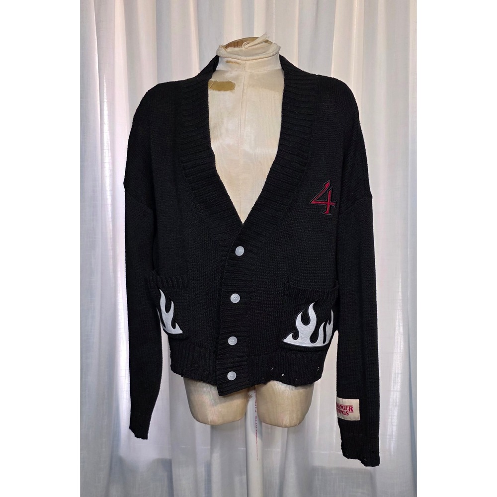 PacSun Stranger Things Hellfire Club 4 Flame Cardigan Sweater Mens Small Black